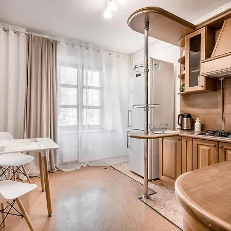 Apartment Апартаменты На Проспекте Независимости 13