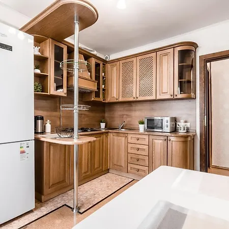 Apartment Апартаменты На Проспекте Независимости 13