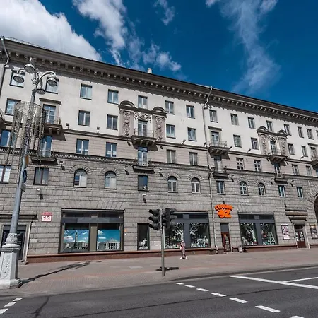 Apartment Апартаменты На Проспекте Независимости 13